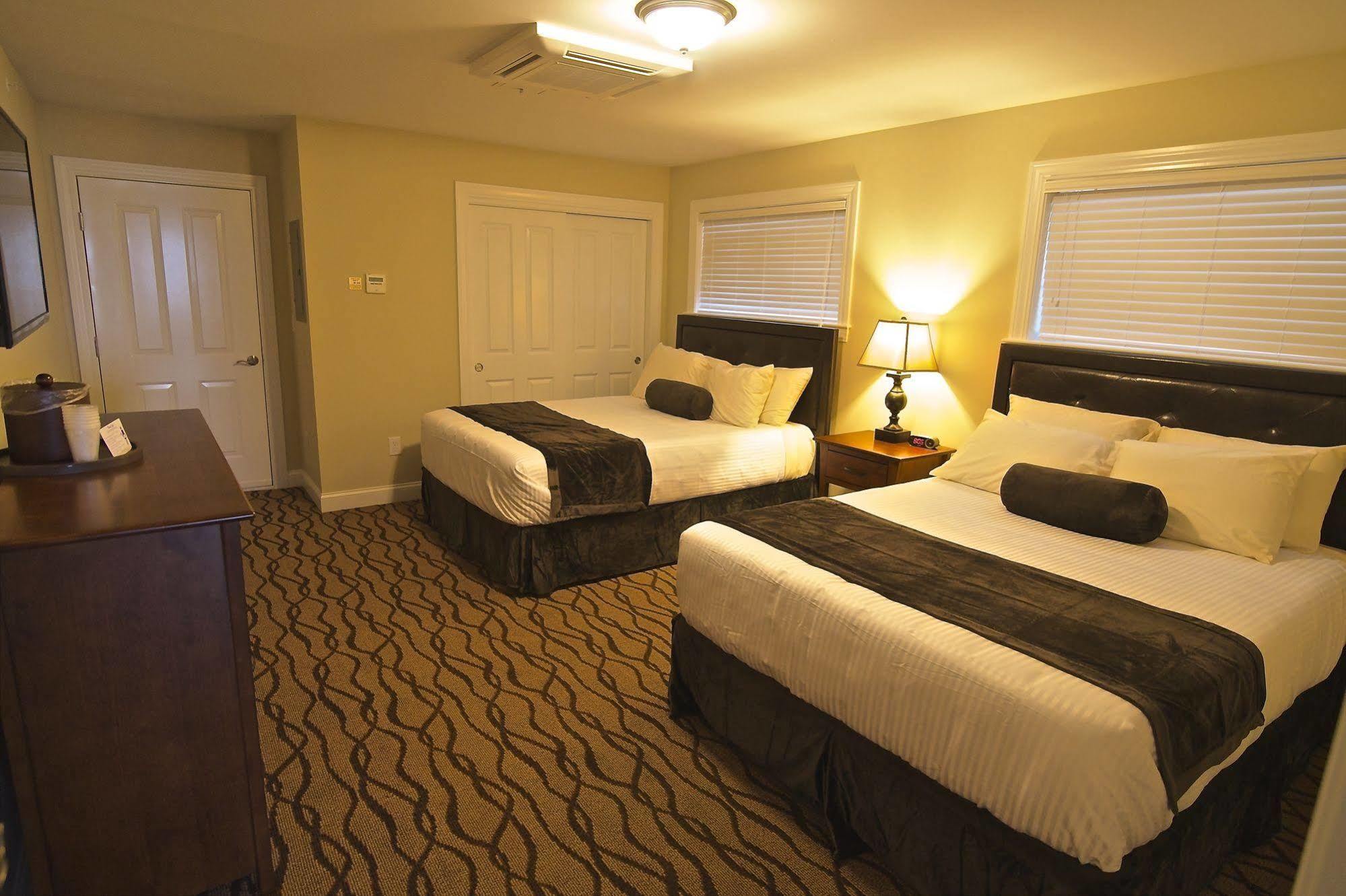 The Pelham Resort Motel Hampton Extérieur photo
