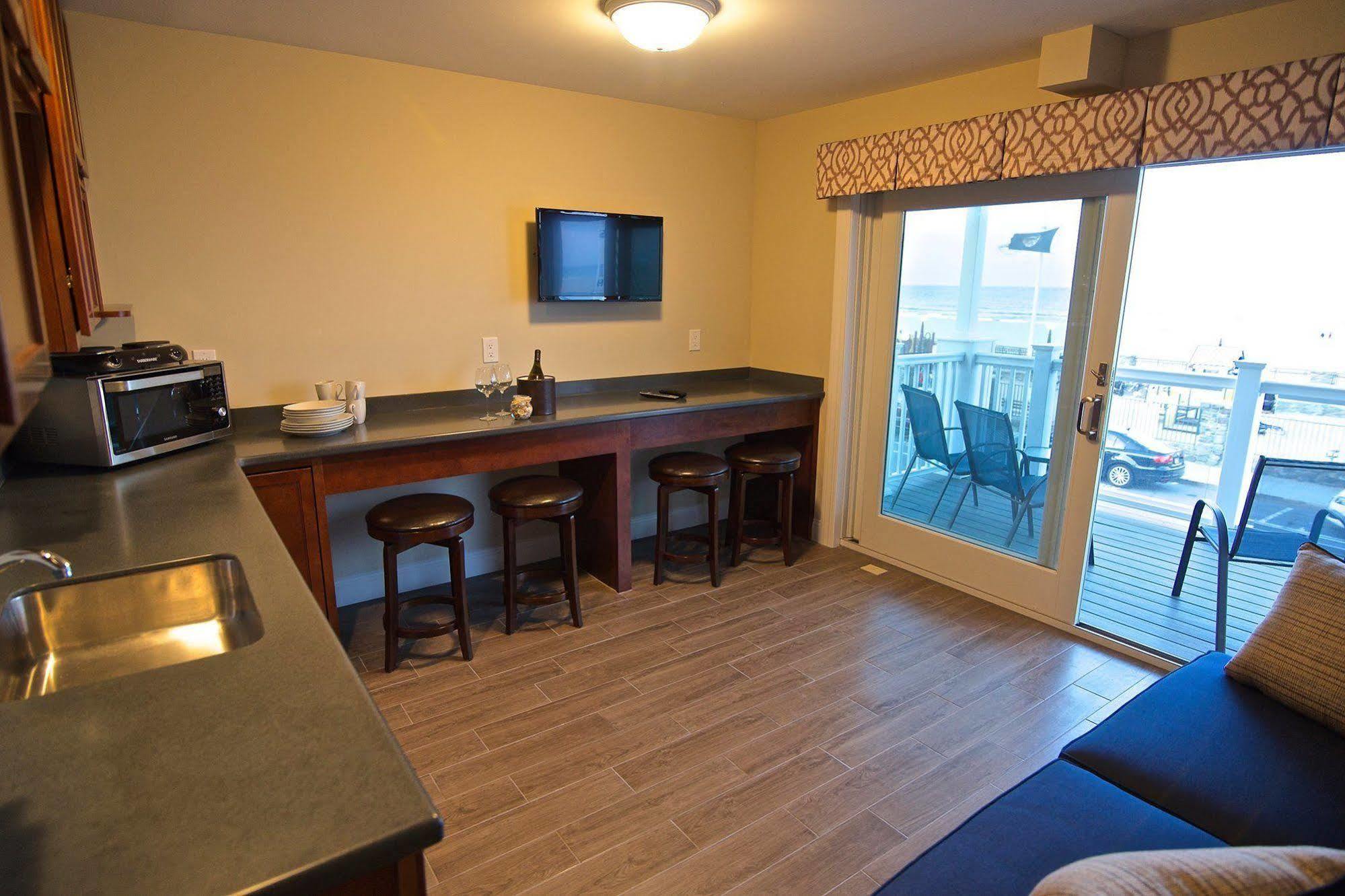 The Pelham Resort Motel Hampton Extérieur photo
